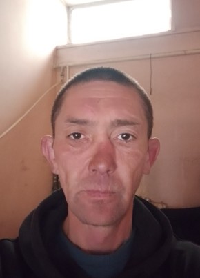 Дмитрий из Биробиджана 44 года