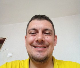 Stisho, 33, Burgas