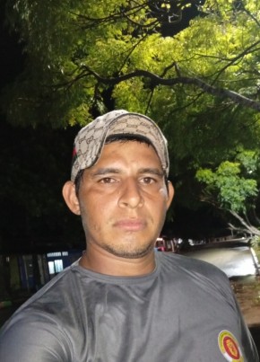 Fredyney BONILLA из Florencia 31 год