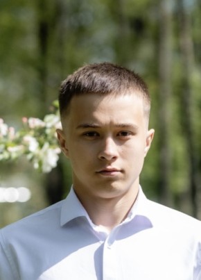 Алексей из Смоленска 19 лет