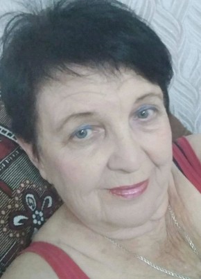 Валентина из Майския 74 года