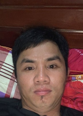 Lucky, 32, Công Hòa Xã Hội Chủ Nghĩa Việt Nam, Hội An