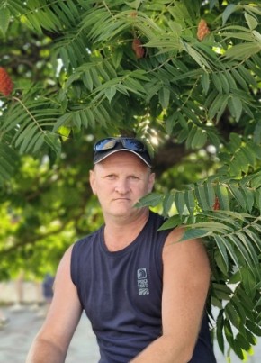 Егор из Челябинска 44 года