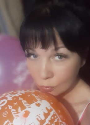 Есения, 40, Россия, Череповец