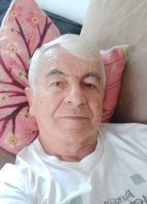 PEPE, 71, Estado Español, El Masnou