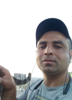 Рустам из Махачкалы 39 лет