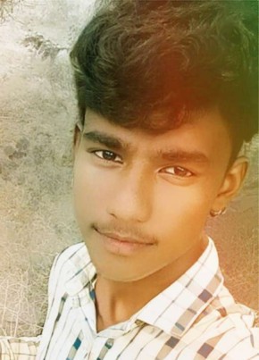 Suresh, 19, India, Sirohi