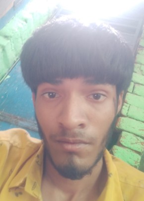 Tushar, 18, India, Sikandrabad