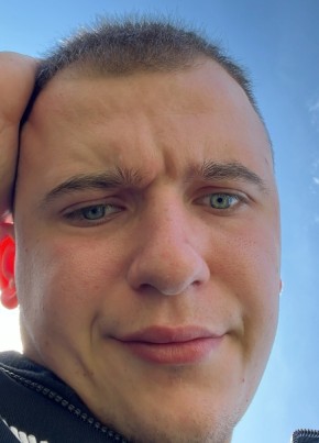 Михаил из Санкт-Петербурга 23 года