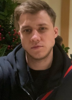 Антон из Каменск-Шахтинския 22 года