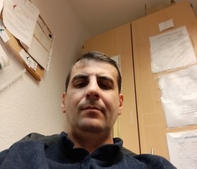 Kolya, 48, Sehnde