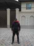Виктор, 40 лет, Алматы