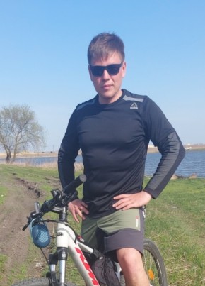 Иван, 33, Россия, Аксай