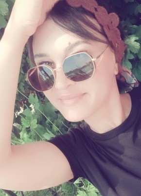Ирина из Алматы 42 года