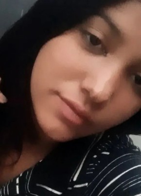 Yasmin soares из Sete Lagoas 20 лет