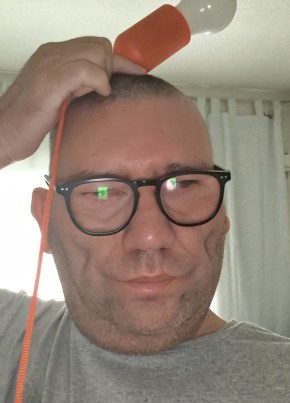 Luis из Elda 56 лет