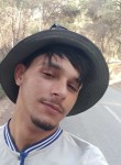 Moses, 22, Algiers