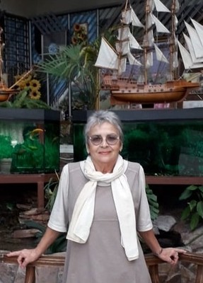 Дина, 73, Россия, Астрахань