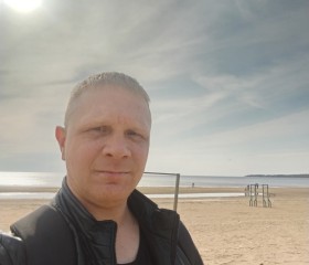 Pavel, 40, Layton