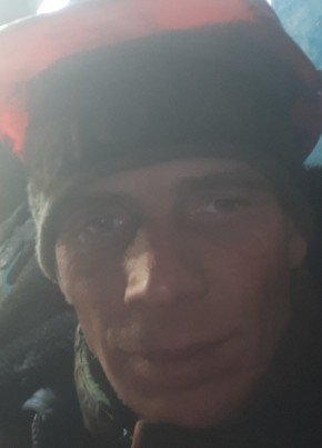 Леонид, 36, Россия, Радужный (Югра)