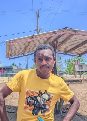 John из Port Moresby 18 лет
