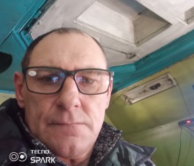 Юра, 52 года, Артем