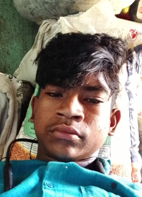 Shambhu, 18, India, Mumbai