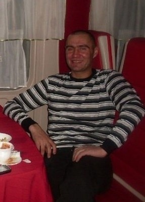Александр, 44, Россия, Калачинск