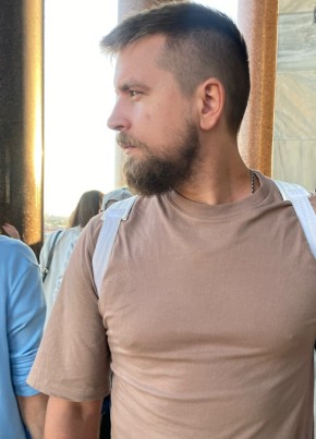 Oleg, 36, Russia, Moscow