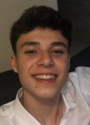 Matheus Novaes из Ji Paraná 34 года