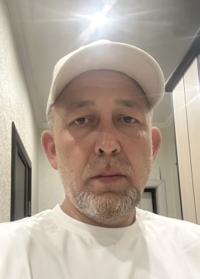 Evgeniy, 43, Russia, Moscow