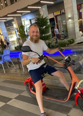 Evgeniy, 43, Russia, Moscow