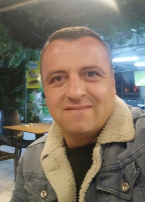 Aytaç, 43, Türkiye Cumhuriyeti, Edremit (Balıkesir)