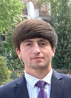 Алишер из Москвы 24 года