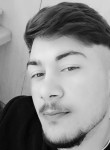 Ali, 21, Istanbul