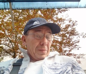 Анатолий, 57 лет, Калуга