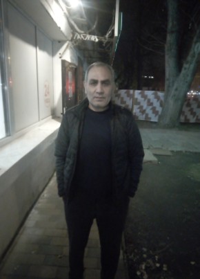 Ильяс, 58, Россия, Москва