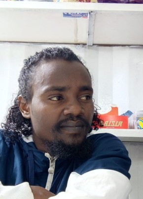 Vano из Soweto 40 лет