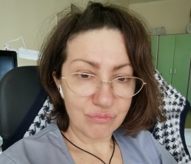 Irina, 50, Saint Petersburg