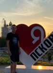 Дмитрий, 22 года, Псков