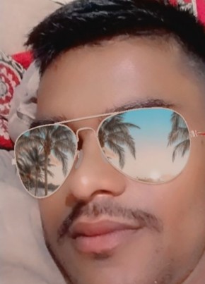 Jainath Yadav, 19, India, Dumraon