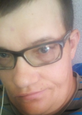 Сергей из Воронежа 18 лет