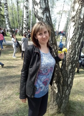 Юлия, 42, Россия, Горно-Алтайск