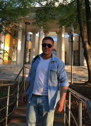 Artem, 33, Russia, Balakovo