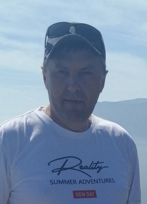 Александр из Иркутска 49 лет