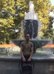 Roman, 18, Aubervilliers