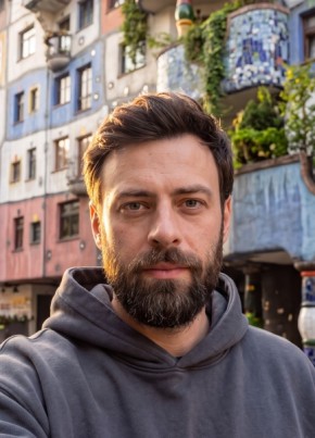 Максим из Тулы 39 лет