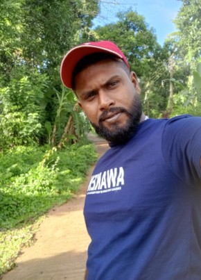 Isuwa из ෙකාළඹ 33 года