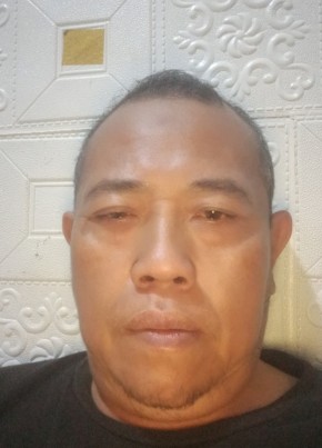 Danil, 49, Indonesia, Kota Surabaya