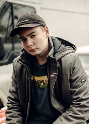 Дмитрий, 24, Россия, Ульяновск
